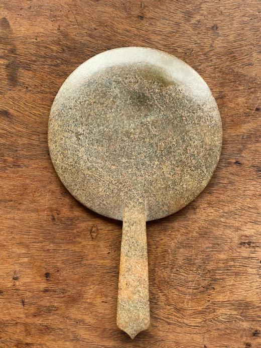 褐灰沁和田玉雕铜镜式摆件，顺丰包邮 商品图11