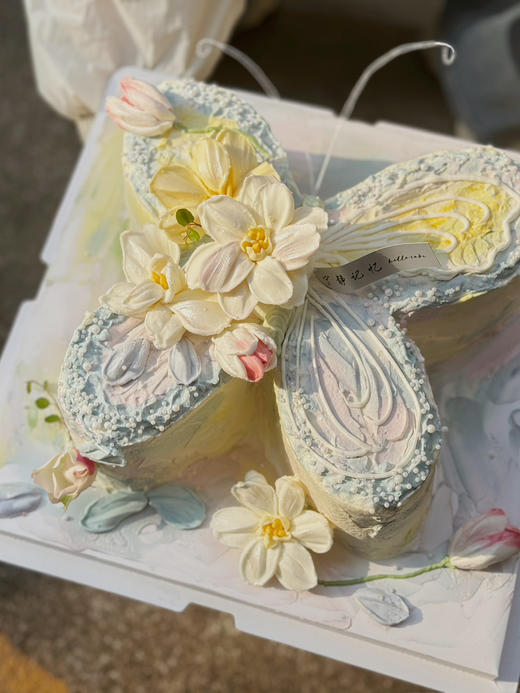 异形蝴蝶刮刀花奶油蛋糕 提前一天预定 下单前请仔细阅读商品详情 商品图1