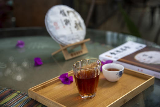 葳盛茶业2024年松鹤延年勐海味布朗山古树领衔普洱熟茶357克 商品图4