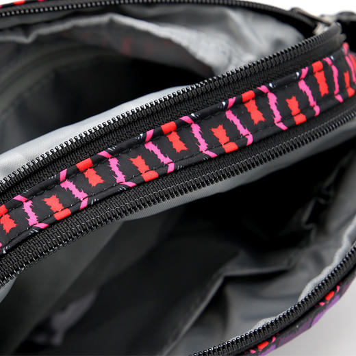 蝴蝶Butterfly BTY-362 乒乓球包 休闲运动单肩小挎包方包单肩挎包背包 双色可选 商品图3