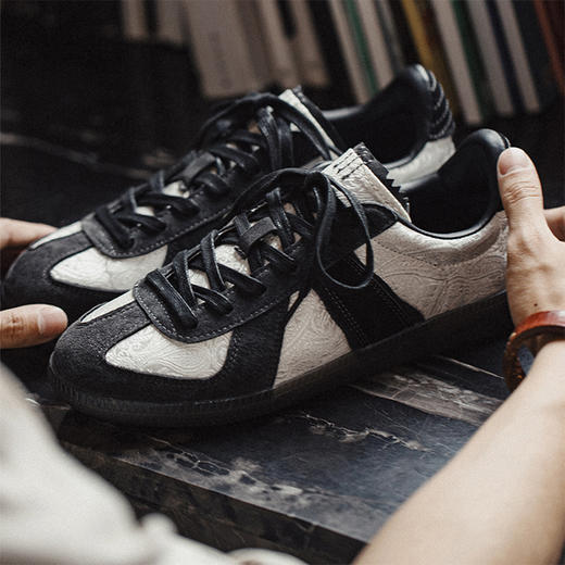 马登丝绸德训男夏季新款小众复古国潮风休闲运动百搭平底低帮板鞋 商品图0