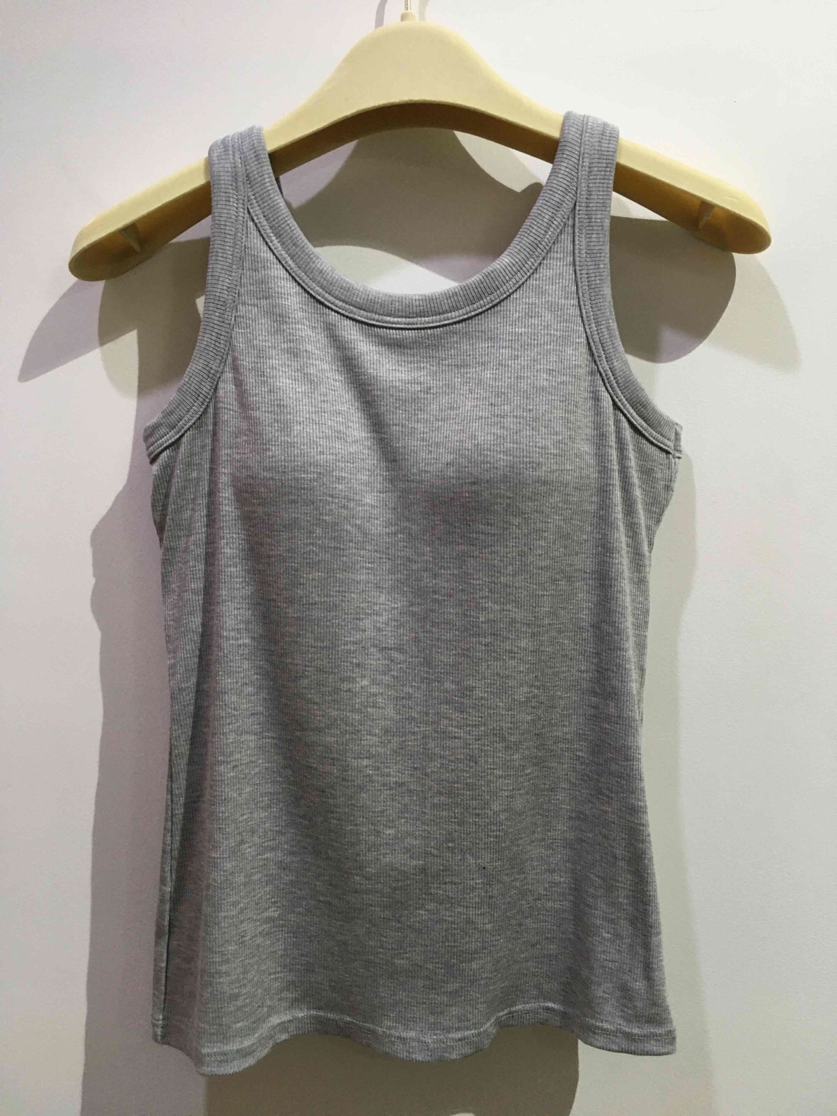 自带文胸一体式小背心