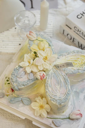 异形蝴蝶刮刀花奶油蛋糕 提前一天预定 下单前请仔细阅读商品详情