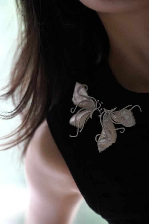 白贝母蝴蝶胸花 商品图6