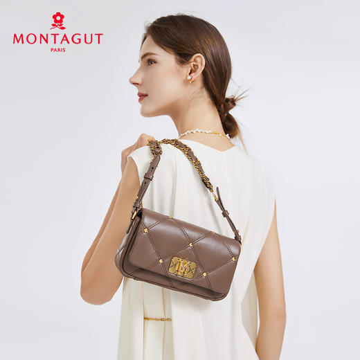 新色【高级羊皮系列】春夏时髦铆钉法棍包小方包 商品图1