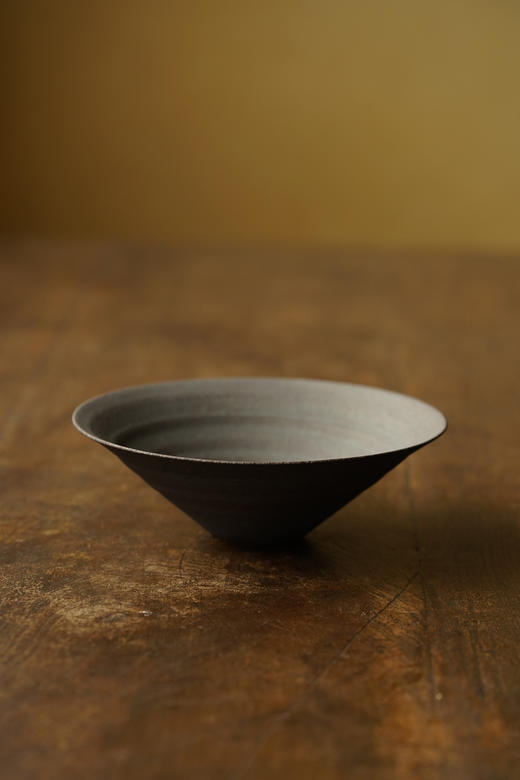 二阶堂明弘74锖器｜三角钵 商品图0