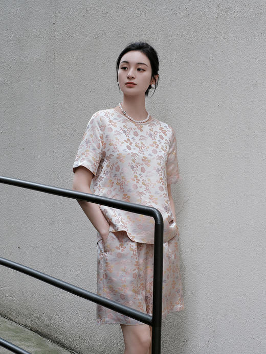 盛唐婧 |真丝宋锦朱颜粉黛短裤 商品图7