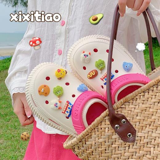 【DIY小怪兽花扣，一鞋两穿，凉鞋or拖鞋~~】时尚立体卡通软底包头洞洞鞋 厚底增高户外女士 夏季海边沙滩凉鞋拖鞋-QQ 商品图0