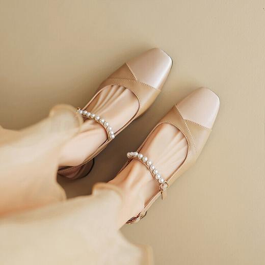 【预售5天】拼色包头后空凉鞋，方头韩版气质时装鞋珍珠搭扣粗跟女鞋QJR&G216-7 商品图3