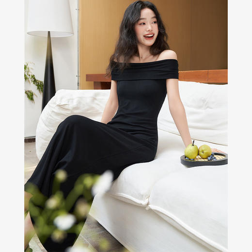 简约大气设计感吊带针织裙女夏季气质捏褶收腰晚宴连衣裙V2241696 商品图2