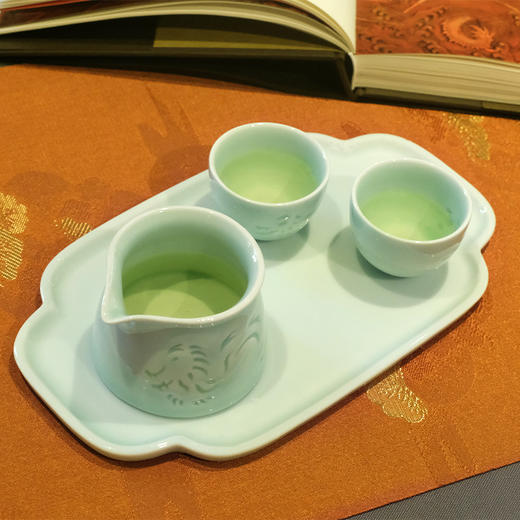 故宫博物院 青釉玲珑茶具-龙纹【预计3天内发货】 商品图3