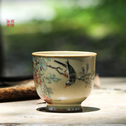 问鼎汝瓷鼎峰柴窑（高温彩）玉珀釉紫烟杯  （花鸟呈祥） 商品图0