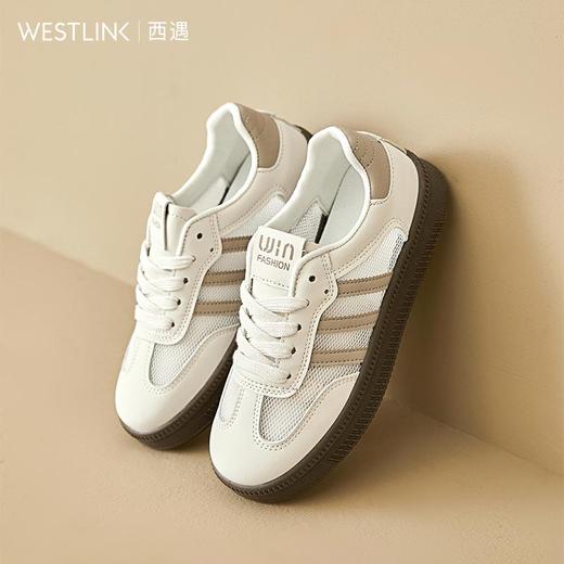 西遇网面德训鞋女新款复古阿甘鞋三条杠透气轻便厚底板鞋D0046887 商品图4