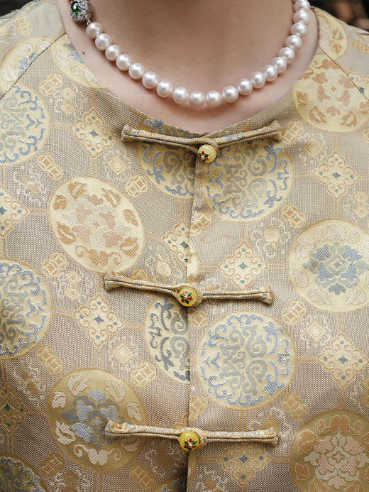 盛唐婧 |真丝花罗圆形花卉上衣 商品图3