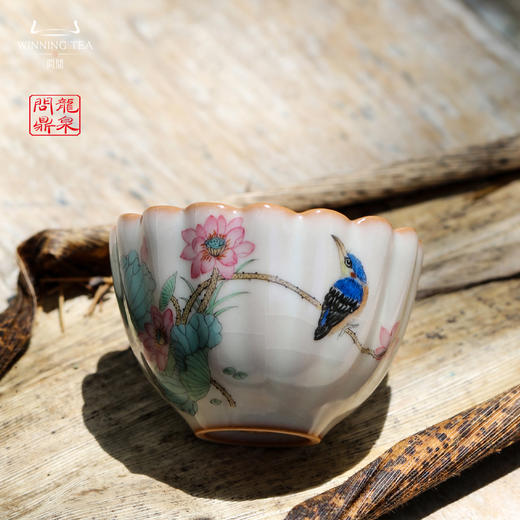 龙泉问鼎彩绘哥窑蕊香杯 （绿鬓朱颜） 商品图0