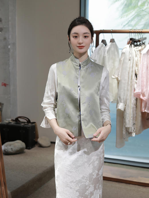 盛唐牡丹 |孔雀蓝交织提花真丝马甲(面料特性会有微瑕 介意勿拍) 商品图1