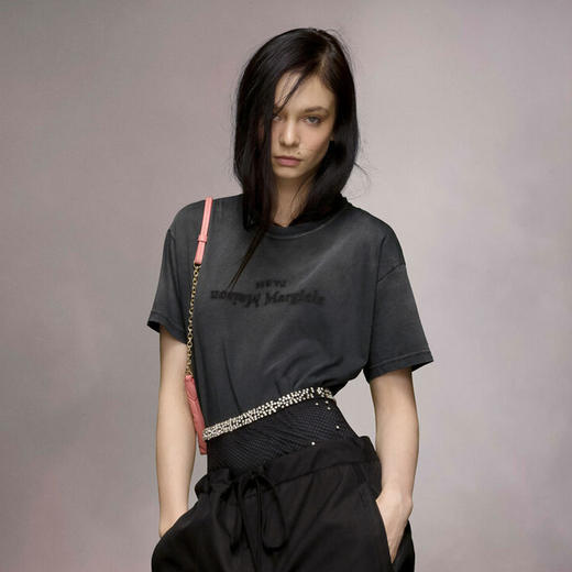 MAISON MARGIELA 马吉拉 女士字母刺绣徽标棉质圆领短袖T恤 黑色 S51GC0526 S20079 970 商品图1