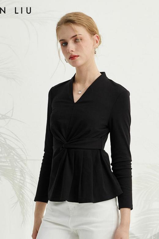 VIVIAN LIU薇薇安刘R2427303春女装新款V领腰部搭袢长袖针织衫 商品图5