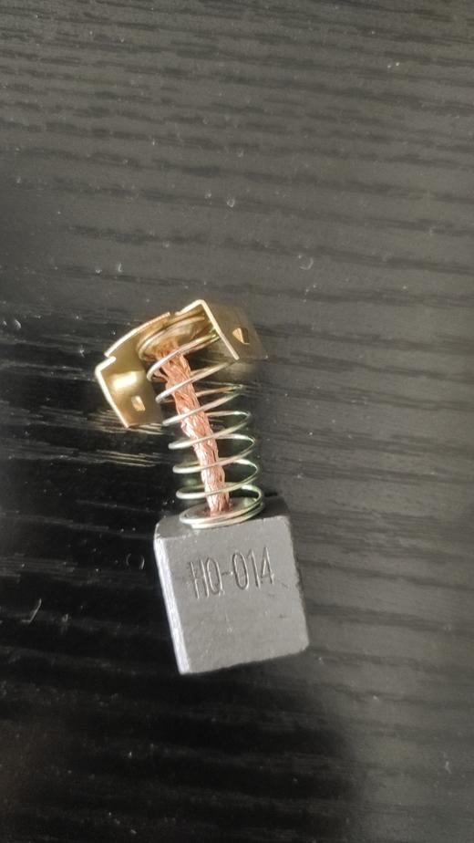 1400W电机碳刷-HQ-014（华峰） 商品图0