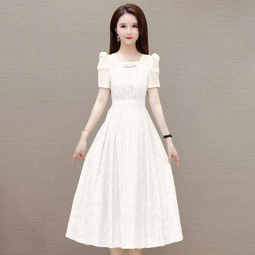 印花时尚皱褶拼接洋气A字裙，方领短袖显瘦修身连衣裙QYM-OMS-ZXA4156-L 商品图1