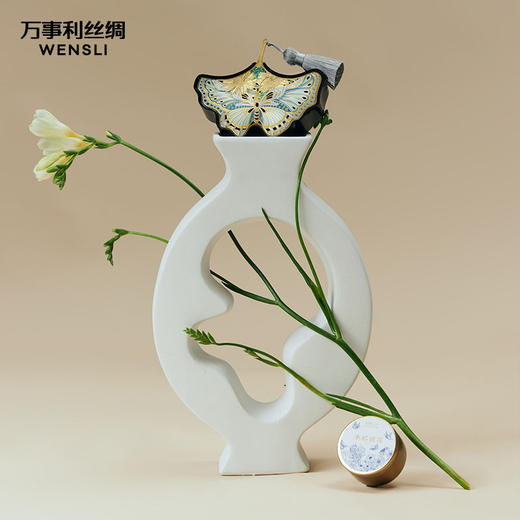 万事利“花朝入梦”丝巾香薰礼盒 商品图2