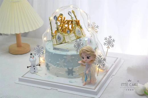 【爱莎公主】动物奶油、新鲜水果夹心，戚风蛋糕胚；愿你永远像冰雪般纯净，无忧无虑的小公主~ 商品图1