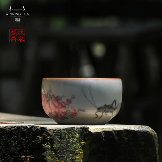 龙泉问鼎彩绘哥窑集玉杯（生机勃勃） 商品图0