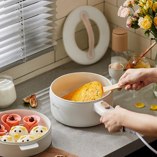 小熊（Bear）多功能锅电热锅1.6L电煮锅小电锅宿舍小锅泡面锅电火锅 DRG-E15F2 带蒸笼 商品图1