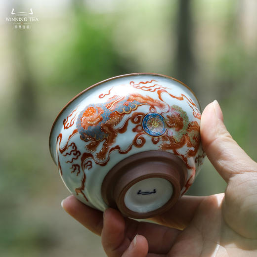 问鼎汝瓷鼎峰系列月白闲意杯 （狮子绣球）（缺货） 商品图4