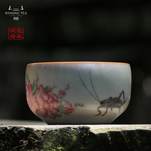 龙泉问鼎彩绘哥窑集玉杯（生机勃勃） 商品图2