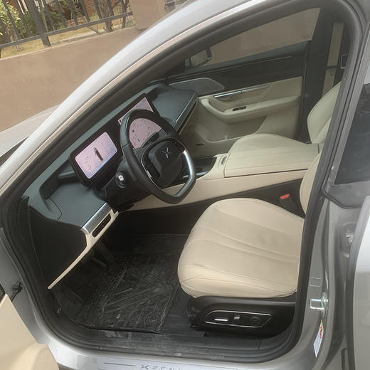 小鹏 P7 625E【月租-广州】 商品图4