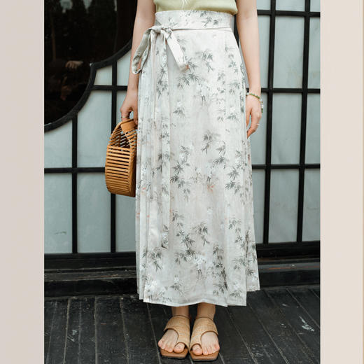 OLrain欧芮儿新中式花色半身裙女春季2024新款国风设计感高腰半裙 商品图1