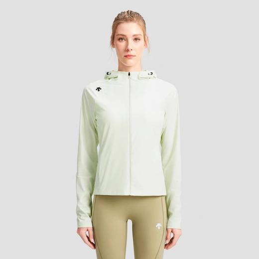 点此购买 迪桑特夏季女士冰感运动户外轻薄皮肤衣外套防晒衣 qk 288704 商品图5