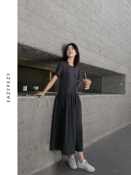 针织高密棉拼接连衣裙 商品图1