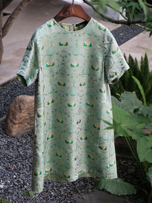 盛唐婧 |真丝宋锦青柑连衣裙 商品图2