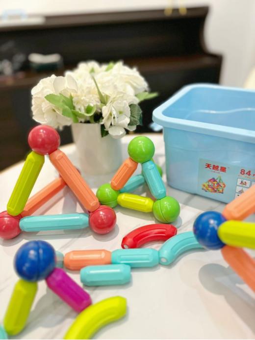 🌷【天越星3D磁力棒S5498】✅每个磁力棒都能360度转动，可以拼搭出任何结构~💅 商品图2