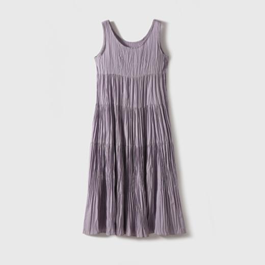 ✔️【全国包邮】 度假风褶皱背心连衣裙：✔宽松版型+无袖设计|巧妙遮副乳|藏肉显瘦🌿 ✔微肌理感面料|流动褶皱线条|实穿不平庸🔺 商品图4