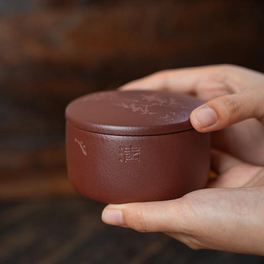 庚子 春月茶罐 紫泥宜兴紫砂茶叶罐普洱茶缸陶瓷大号醒茶罐储存罐家用罐子 商品图3