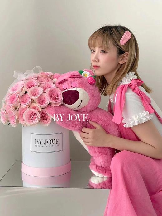 【花艺玩偶】爆款草莓熊（38cm/50CM/26CM） 商品图6