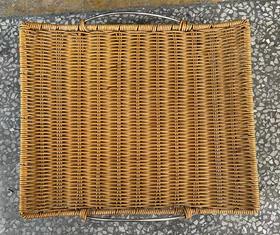 藤编展示篮