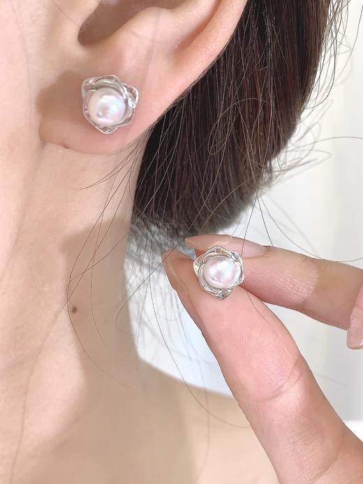 卡蒂罗KADER 山茶花珍珠清新诗意优雅设计 999足银 耳钉 女款 商品图3