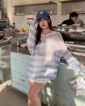 今日穿搭：落肩冰麻大款型，性感甜美遮赘肉