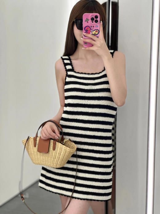 【原价359，清货价66，不支持退换】连衣裙Y052130579 商品图1