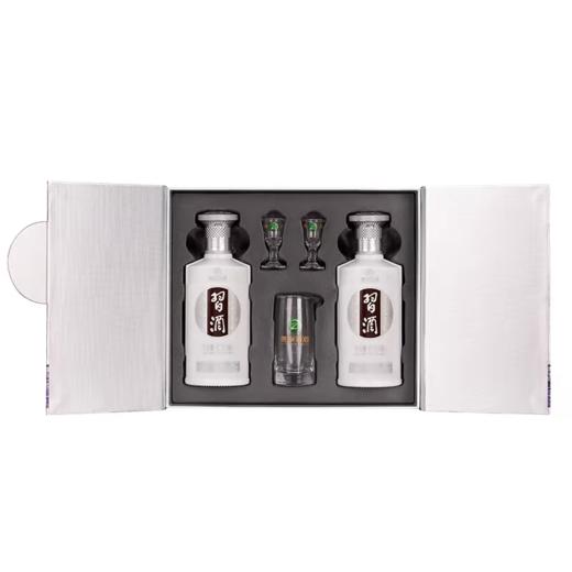 习酒 53度银质习酒酱香型白酒礼盒 1000g（500ml*2瓶）/盒 商品图1