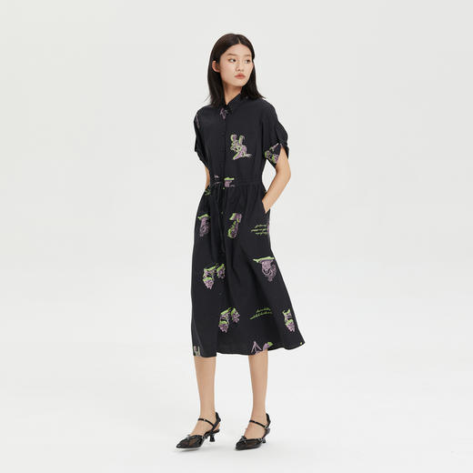 谜底绣花连衣裙短袖女2023夏新款翻领衬衫式收腰中长裙236ML7102 商品图1