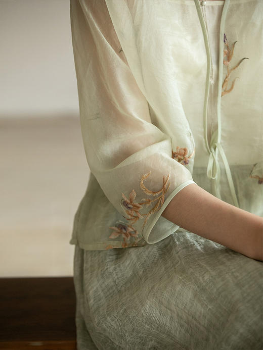 牧衣游原创 炒色匹绣桑蚕丝衬衫清凉百搭文艺轻薄百搭防晒衫 恩归 商品图3