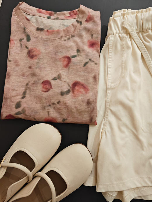 渲染天丝玫瑰花T 商品图5