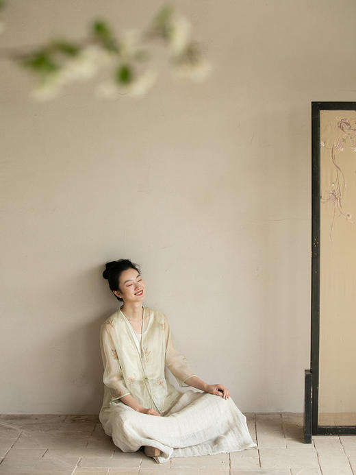 牧衣游原创 炒色匹绣桑蚕丝衬衫清凉百搭文艺轻薄百搭防晒衫 恩归 商品图2