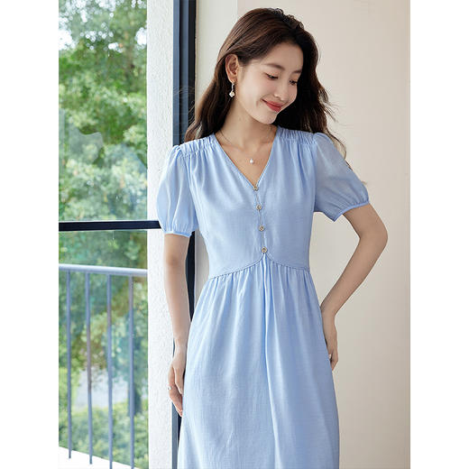 【专属特价】熙世界法式优雅泡泡袖V领连衣裙女2025新款夏季气质显瘦a字长裙 商品图2