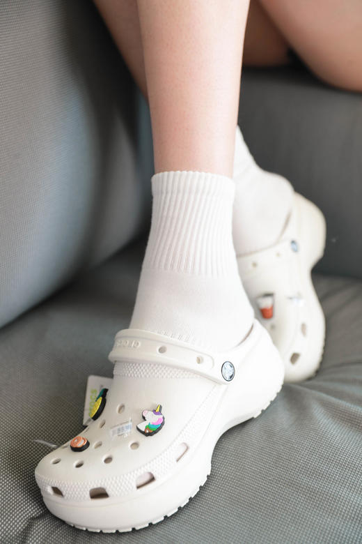 迷人滤镜云朵永存！！胶片感洞洞鞋。穿上就不想脱女凉鞋A052166 商品图11